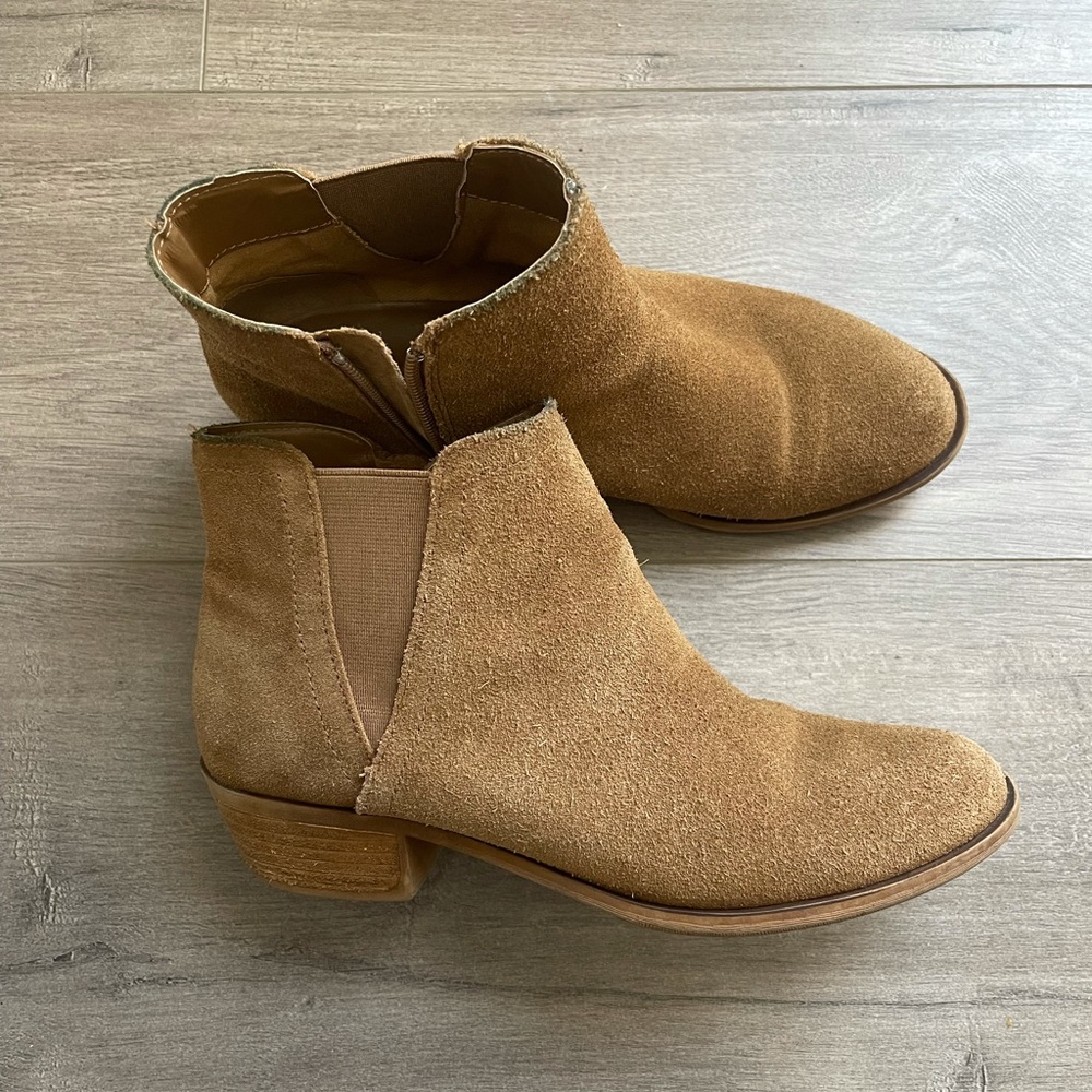 🍂Gently used Kensie Women’s ankle booties!